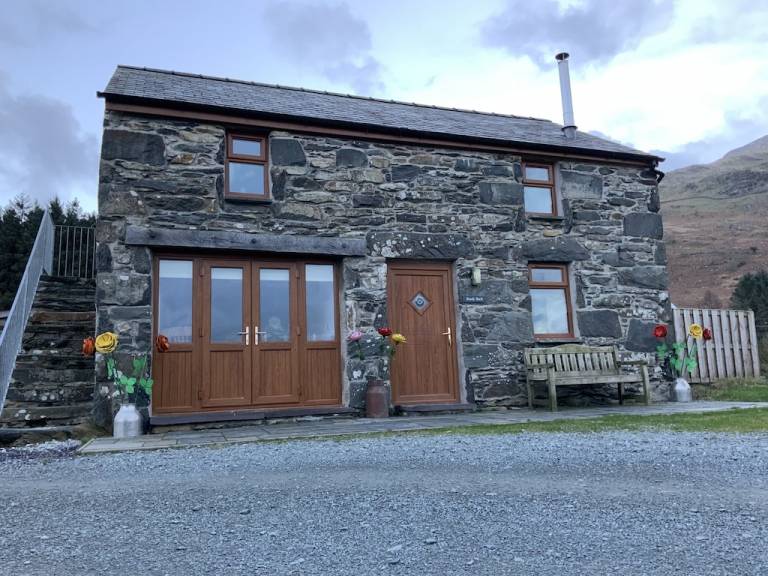 House  Beddgelert