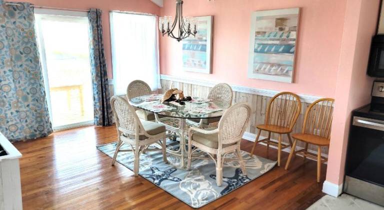 8018 Beach Rd, Semi-Oceanfront, Pool/Hot Tub — photo 4