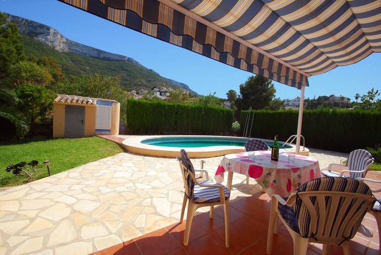 Villa with garden, private pool & terrace — photo 4