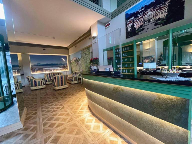 Crystal Hotel Varese — photo 4