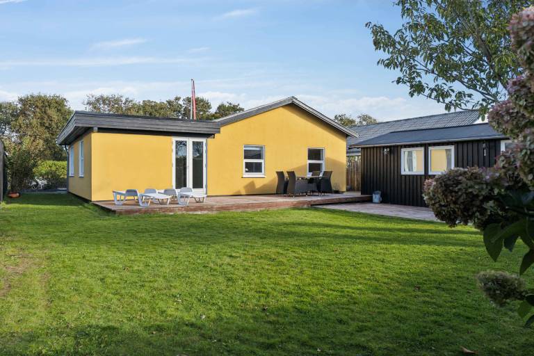 Modern Skagen-house near beach and town — photo 3