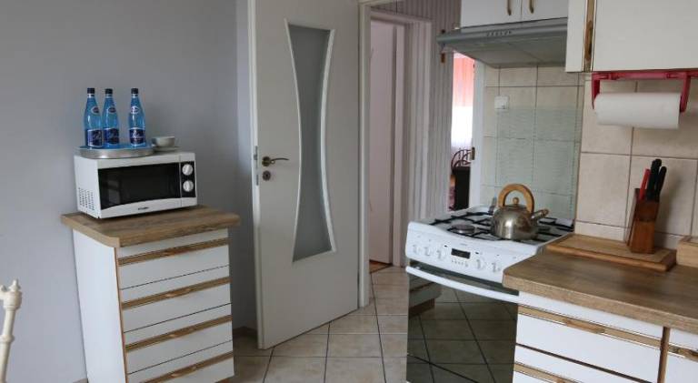Apartment with 2 rooms for 5 persons — photo 3