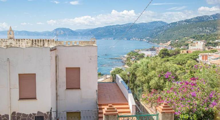 Holiday apartment with 2 rooms for 5 persons — photo 5