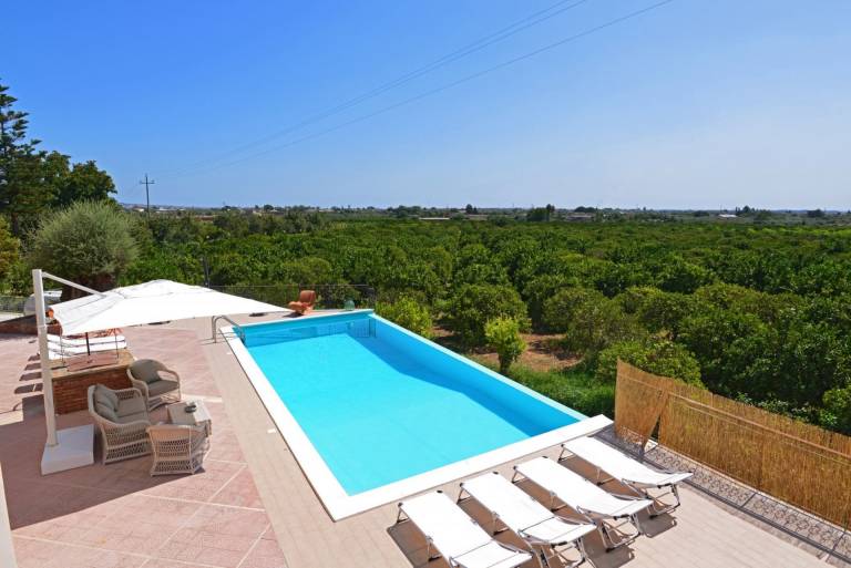 House with garden, private pool & terrace — photo 3