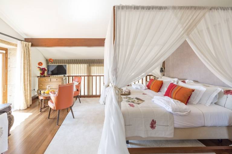 Accommodation  Amorosa
