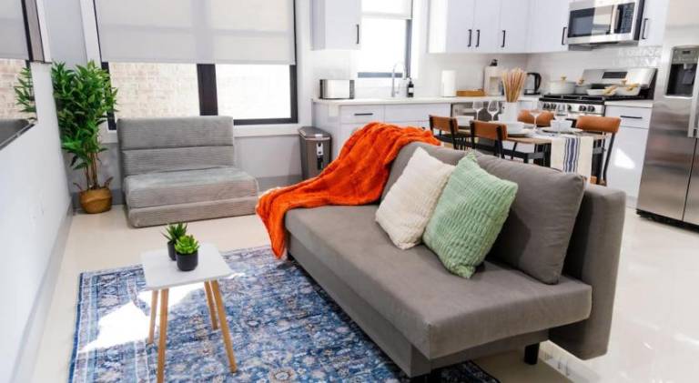 Modern 1 Bedroom Apt with Quick NYC Access and Free Parking in Secaucus, NJ