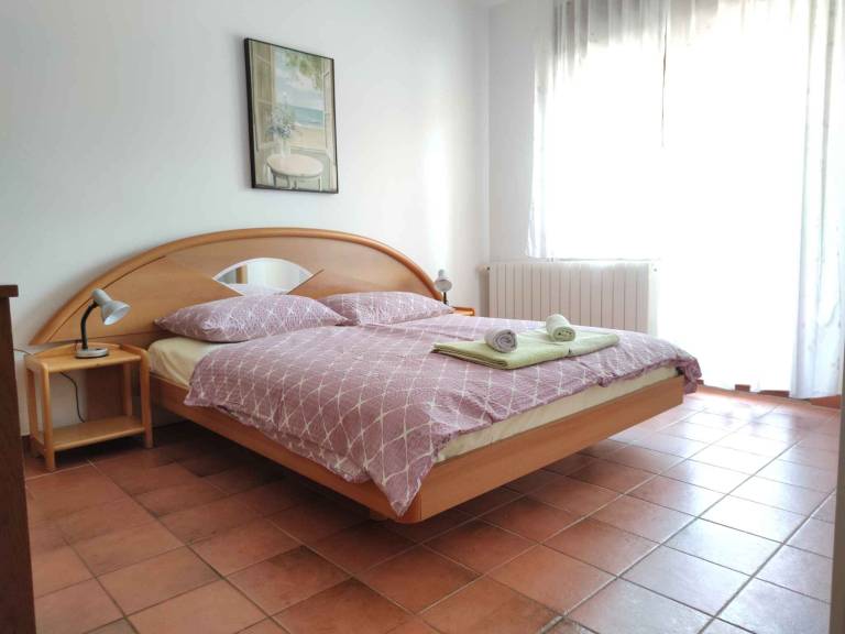 Apartman  Lakmartin