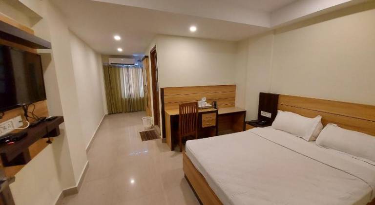 Hotel Sree Gokulam Apartments