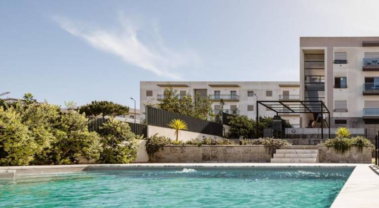 Apartment with pool | Pets are welcome — photo 2