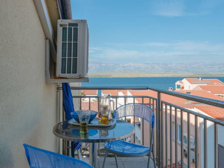 Rental apartment with garden & grill | Close to the beach | Pets are welcome in Zadar