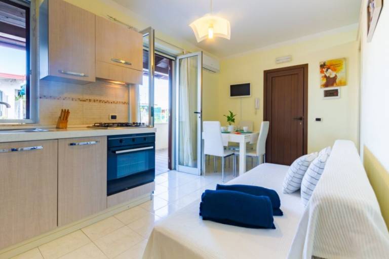 Family-friendly rental apartment | Beach nearby | Pets are welcome — photo 2