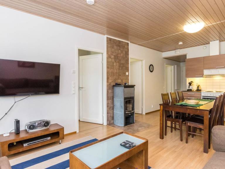 Vacation home with sauna, patio & barbeque | Nature view — photo 2