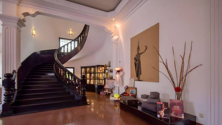 White Mansion — photo 4