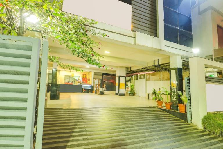 Townhouse Dwarka Nagar Near Ramatalkies