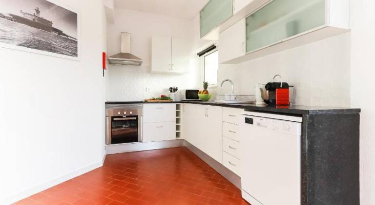 Holiday apartment with patio — photo 5
