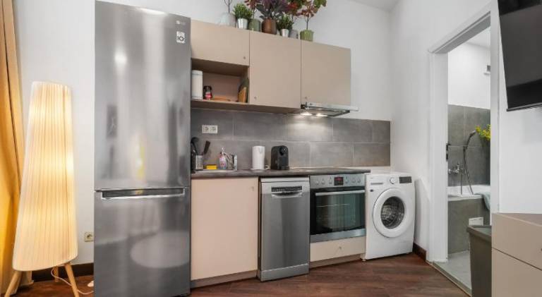 Loftly Hindenburgdamm 85 Charite - 45m2 - Self Check-In - 300mbit — photo 2