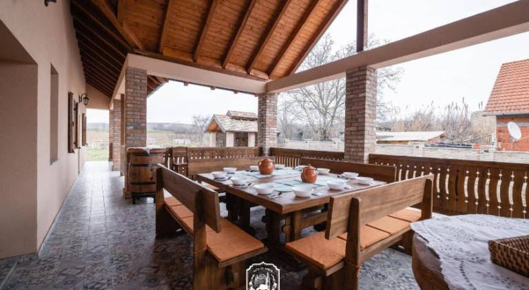 Kod Kuma Pere Traditional Baranja Getaway
