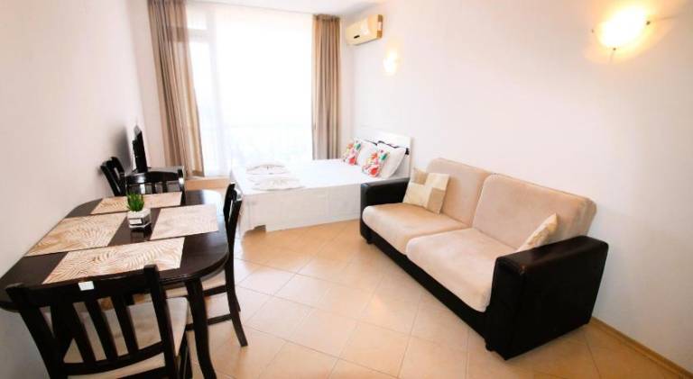 Sunset Beach 3 - Menada Apartments — photo 2