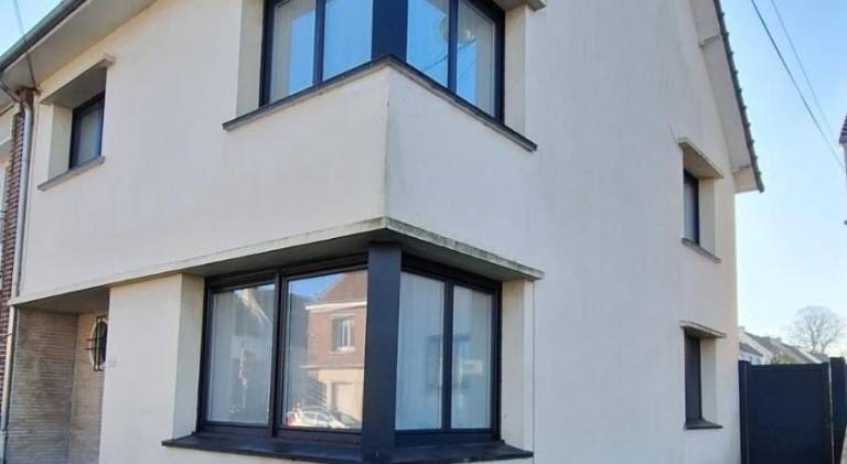 Vacation home with 5 rooms for 12 persons in Calais