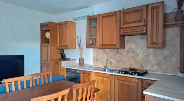 Nice rental apartment with patio & yard | Pets allowed — photo 3