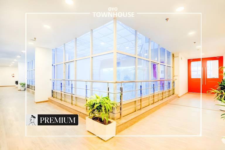 Super Townhouse Mukut Bazar — photo 4