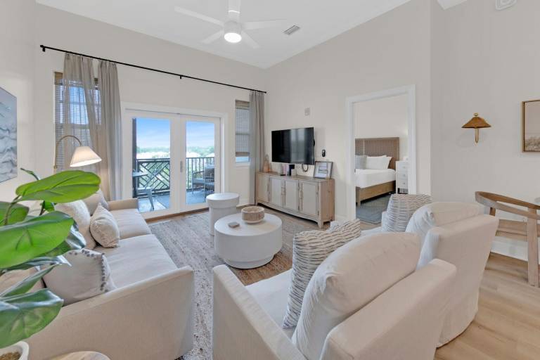 Condo Seaside