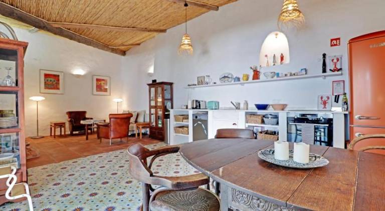 House with pool | Pets allowed — photo 4