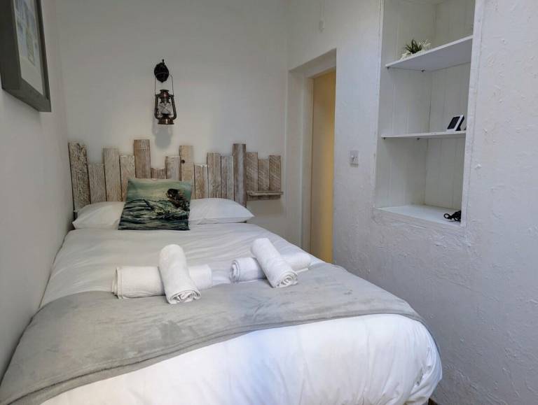 Nice apartment with yard | Close to British Airways i360 | Close to the beach | Good for workation | Dogs allowed — photo 2