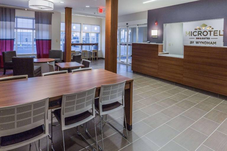 Microtel Inn & Suites by Wyndham Tioga — photo 5