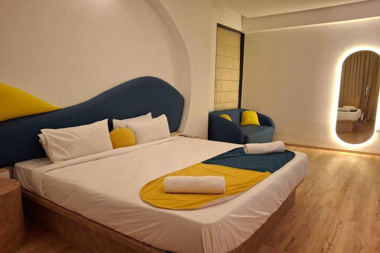 Palette The Moon Hotel Goa by Sunday 1