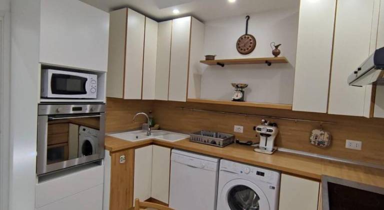Apartment with 2 rooms for 6 persons — photo 3