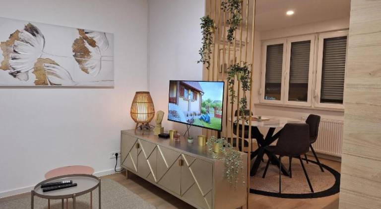Apartment with 2 rooms for 4 persons — photo 3