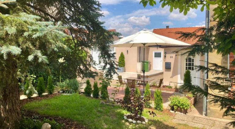 Vacation home with 3 rooms for 4 persons in Ansbach
