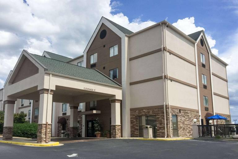 Comfort Suites Johnson City near University in Johnson City, TN