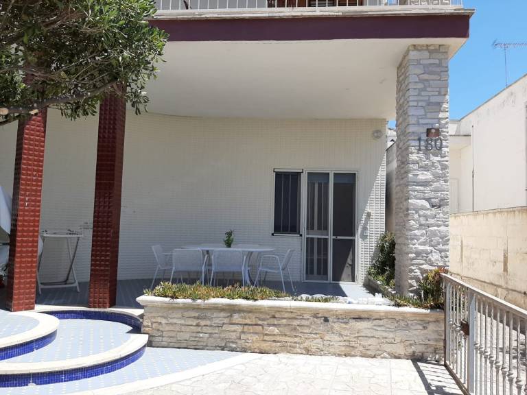 House with garden | Panoramic view | Next to the beach | Pets allowed — photo 2