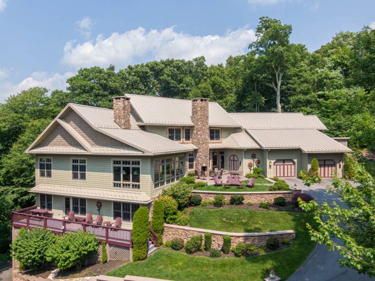 House  Boone
