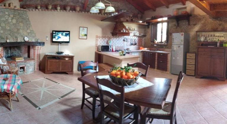 Chalet with 1 room for 4 persons — photo 3