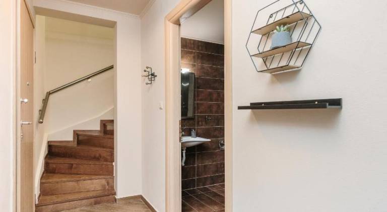 Nice serviced apartment with terrace | Pets are welcome — photo 4