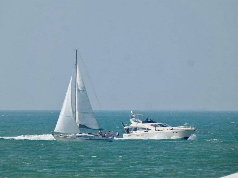 Péniche Calais