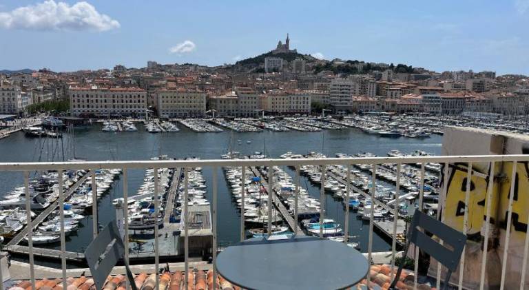 Beautiful apartment with terrace | Near Marseille Cathedral | Pet-friendly — photo 5