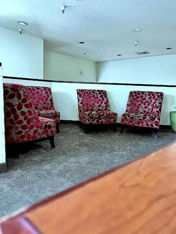Layover Inn Boise Airport — photo 3