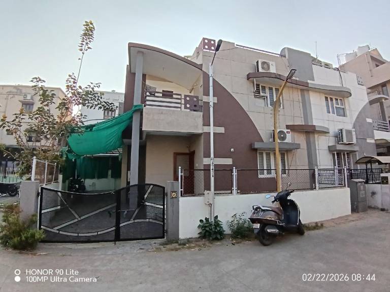 207 m&sup2; Bungalow