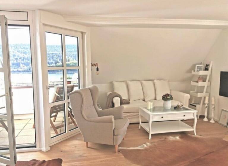 Rental apartment with jacuzzi, garden & sauna | Lake view — photo 4