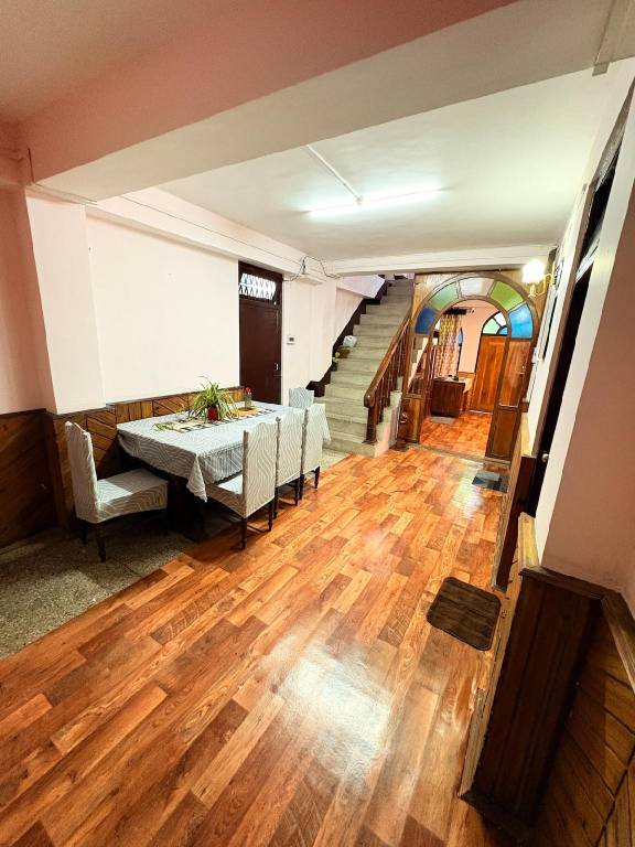 200 m&sup2; Ferienhaus