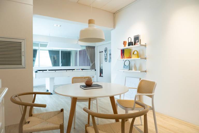 Rental apartment with patio | Perfect for remote work — photo 3