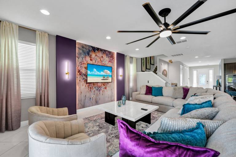 Family-oriented house with private pool & hot tub | Pet-friendly — photo 4