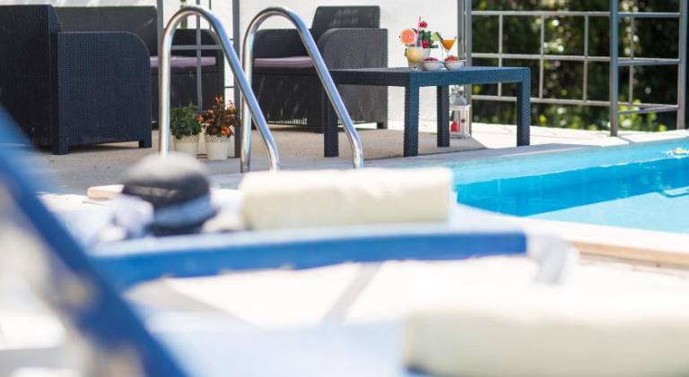 House with pool in Konavle