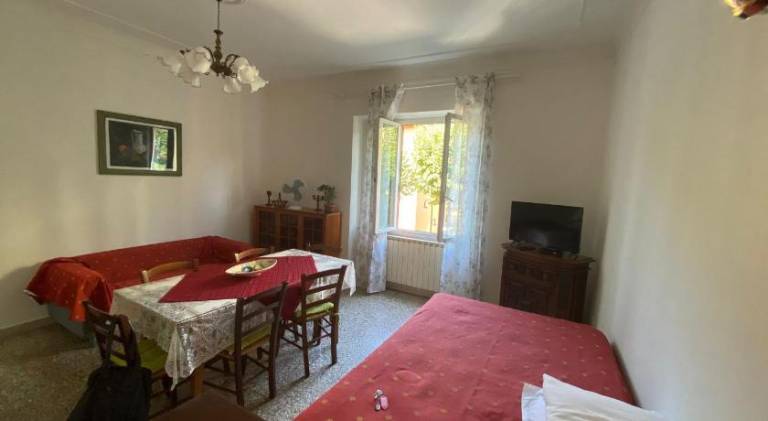 Holiday apartment with 2 rooms for 6 persons — photo 2