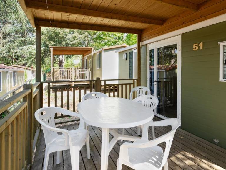 Nice mobile home with pool & patio | Pets are welcome — photo 4