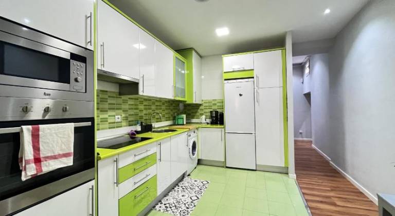 Fully equipped nice apartment with patio | Next to Royal Palace of Madrid | Pets allowed — photo 5